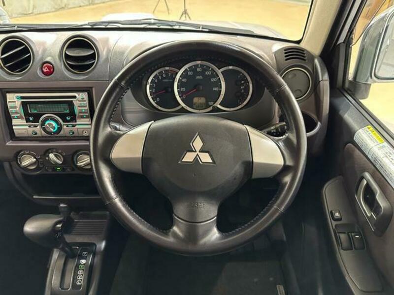 PAJERO MINI