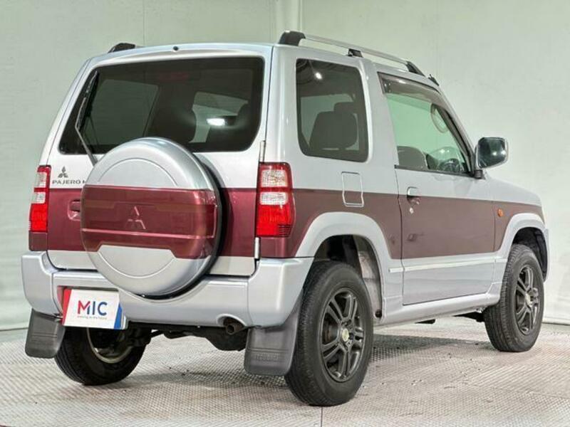 PAJERO MINI