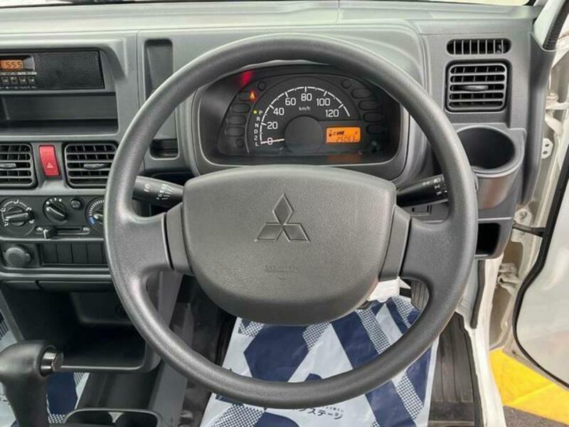 MINICAB TRUCK