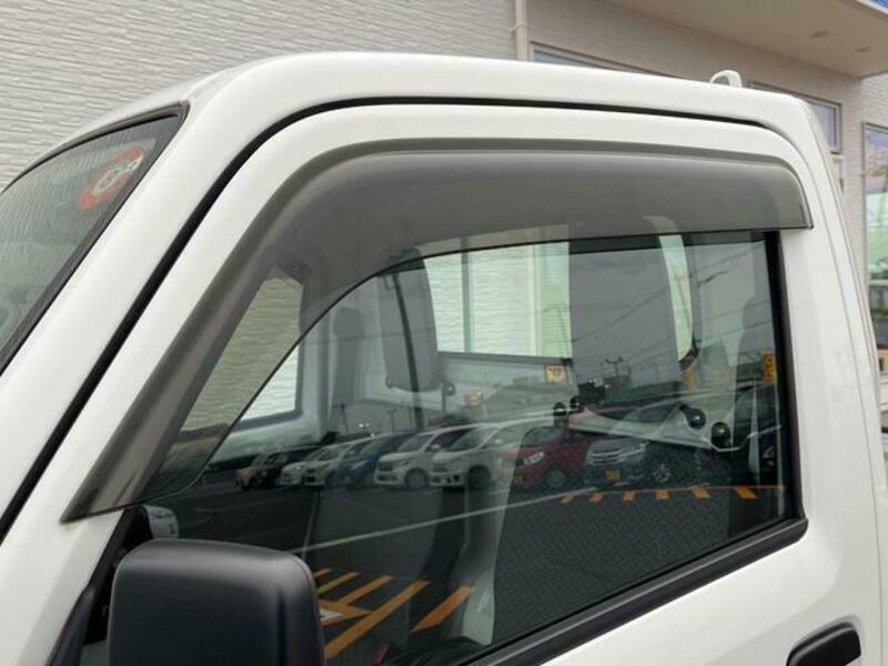 MINICAB TRUCK