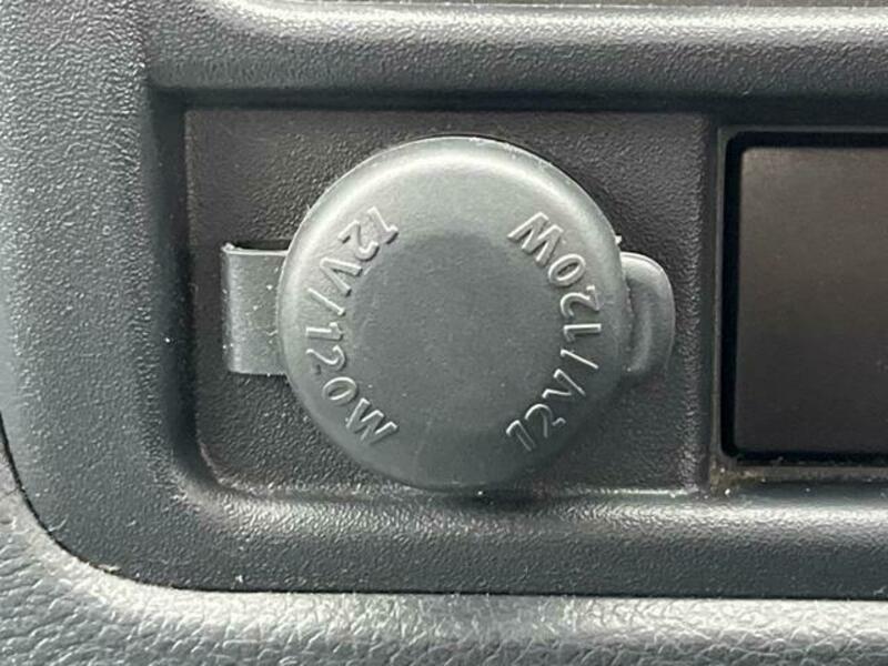 MINICAB TRUCK