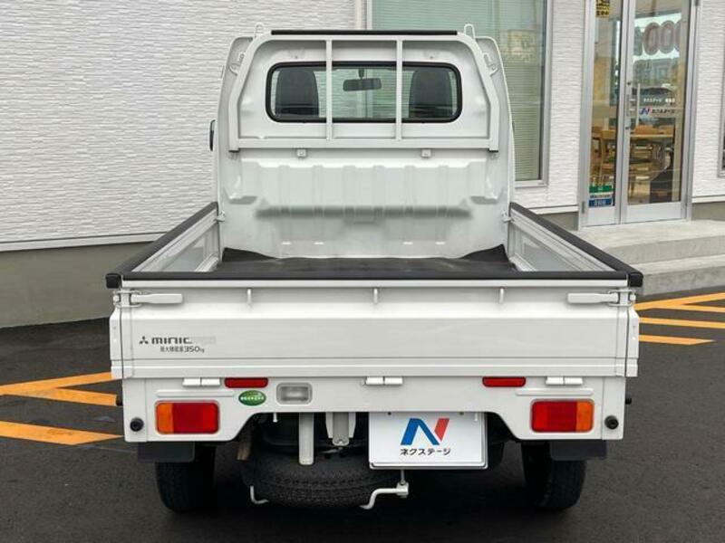 MINICAB TRUCK