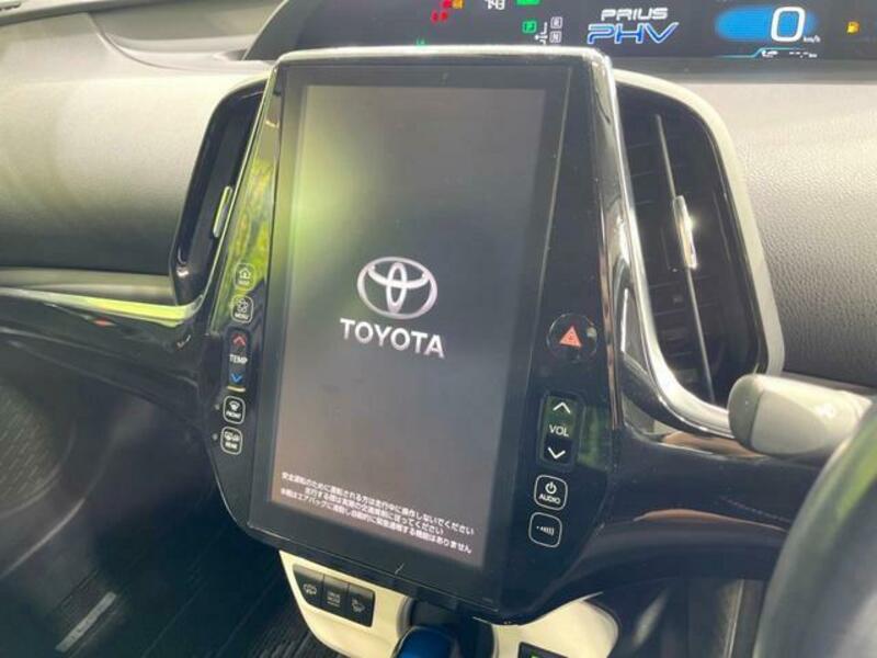 PRIUS PHV