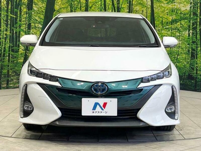 PRIUS PHV