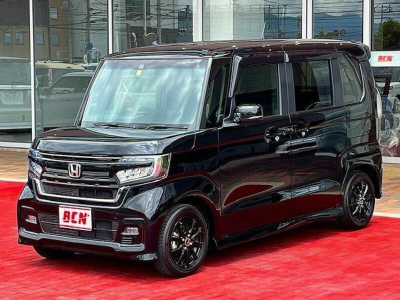 N BOX CUSTOM