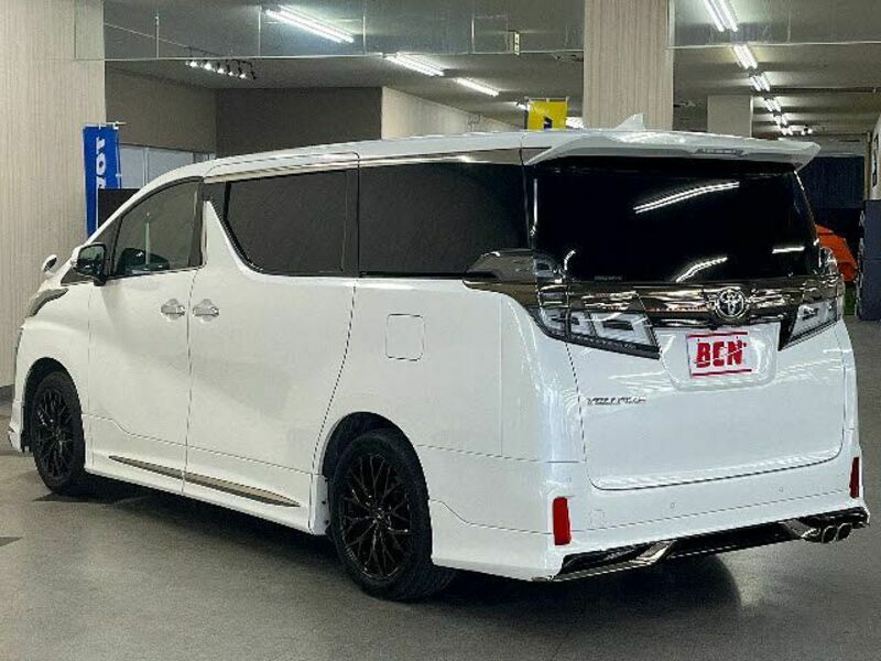 VELLFIRE