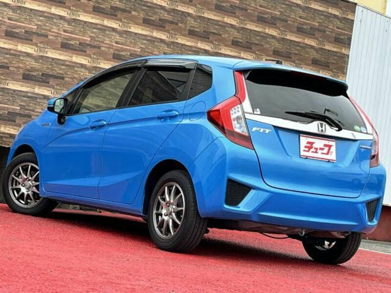 FIT HYBRID