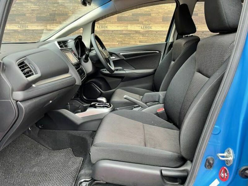 FIT HYBRID