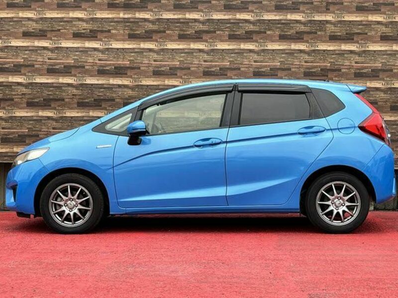 FIT HYBRID