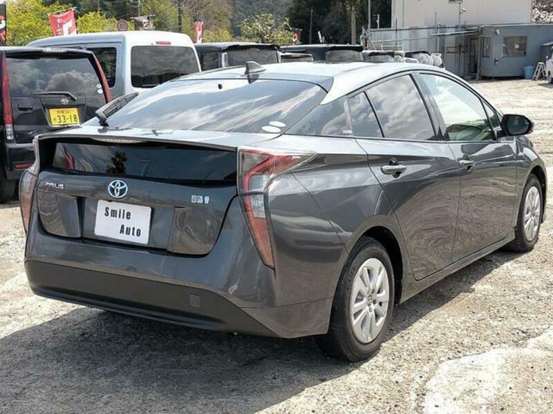 PRIUS-7