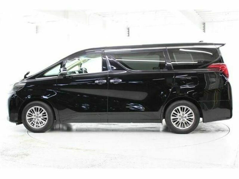 ALPHARD-9