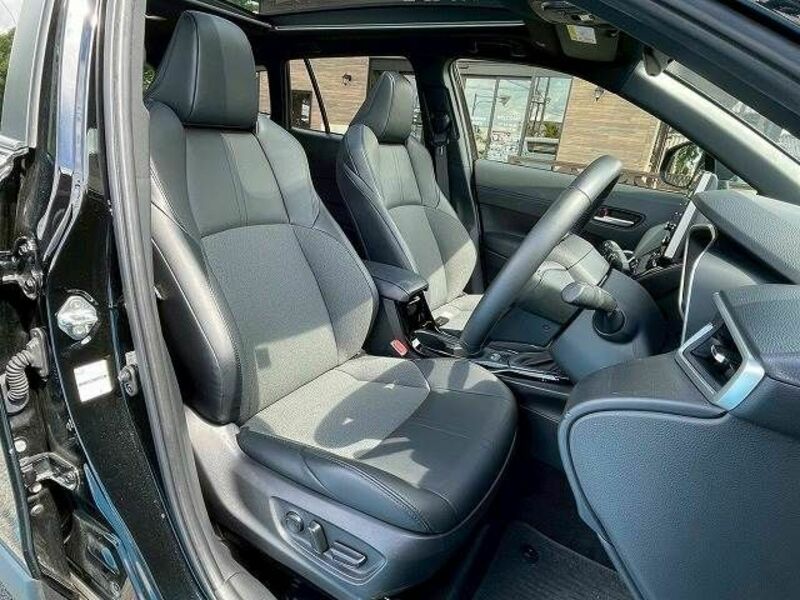 COROLLA CROSS