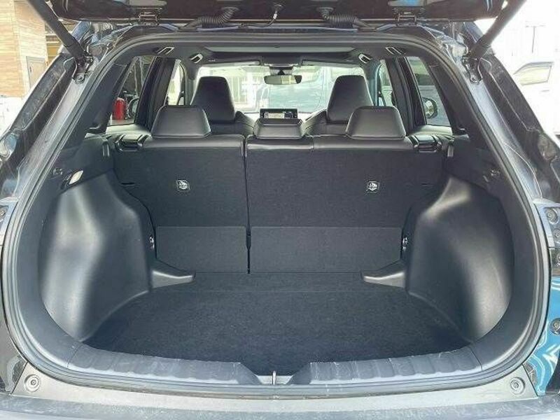 COROLLA CROSS