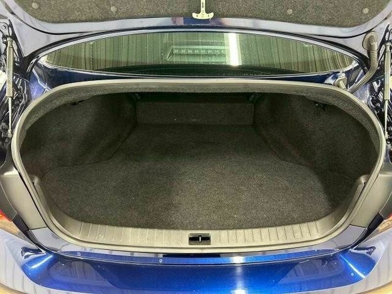 SKYLINE