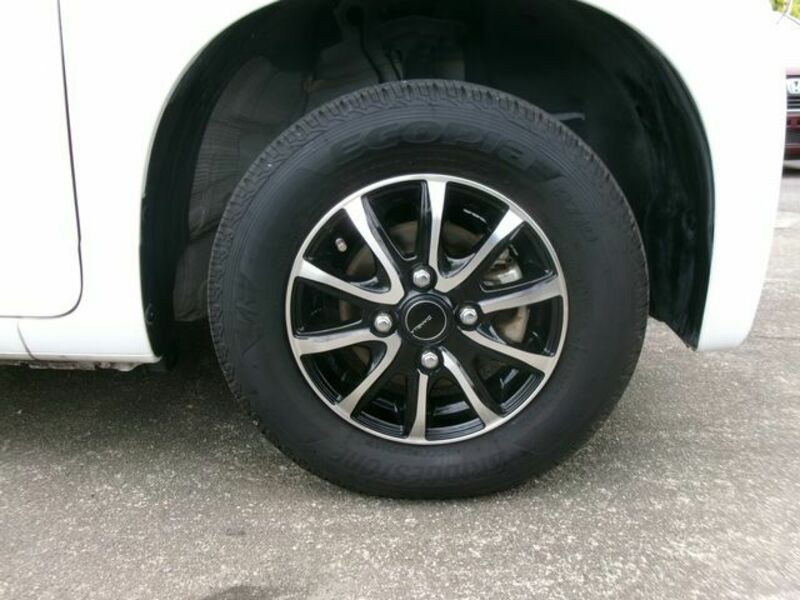 N-VAN