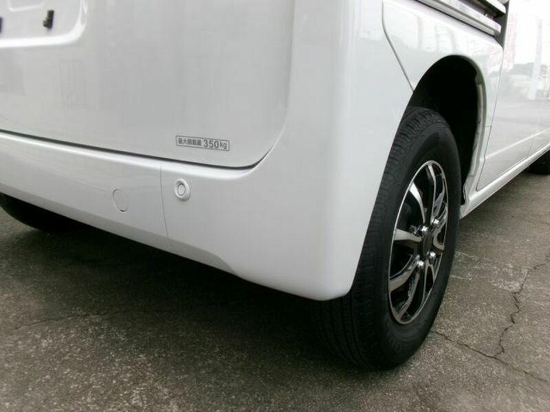 N-VAN