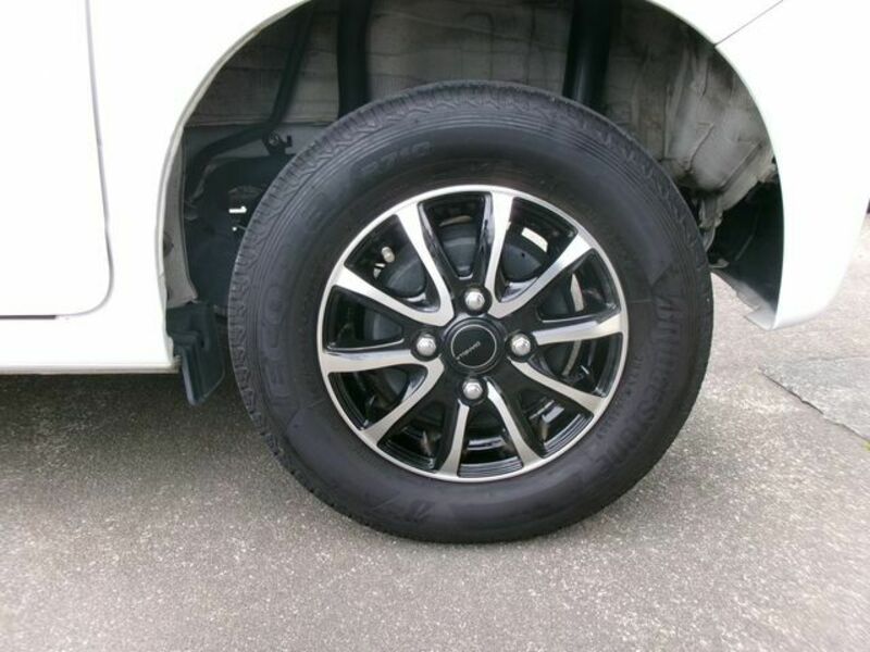 N-VAN