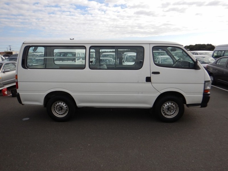 HIACE