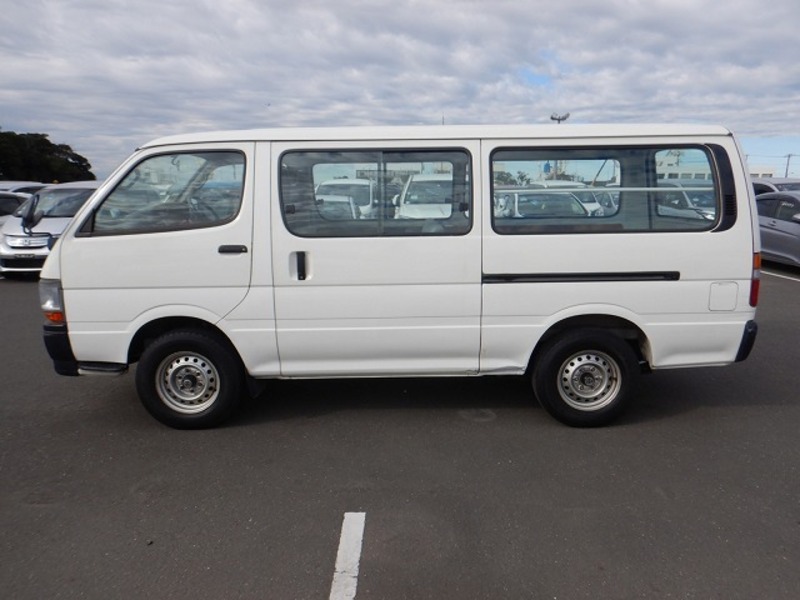 HIACE