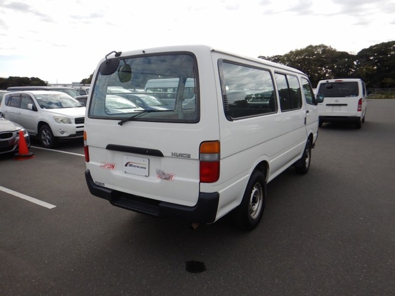 HIACE