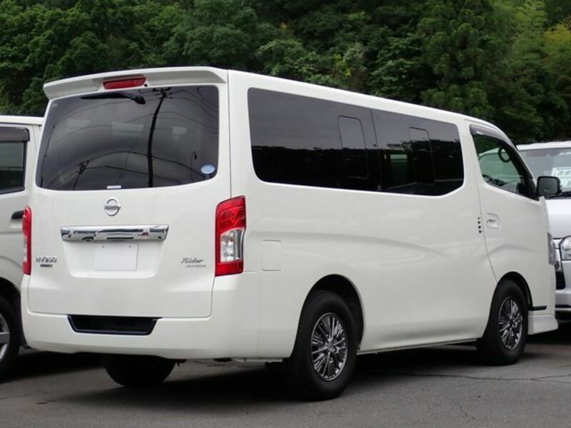 NV350 CARAVAN WAGON