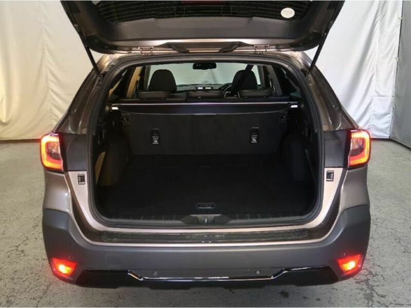 LEGACY OUTBACK