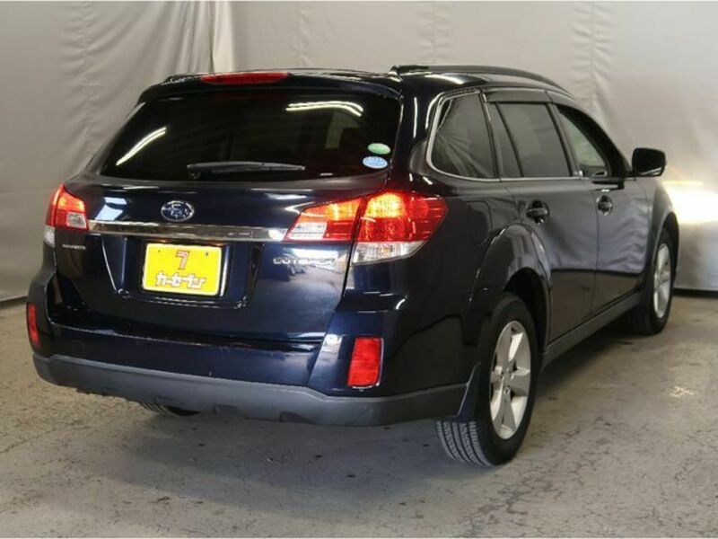 LEGACY OUTBACK