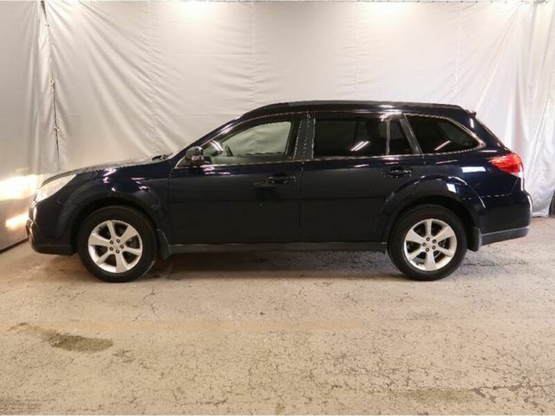 LEGACY OUTBACK
