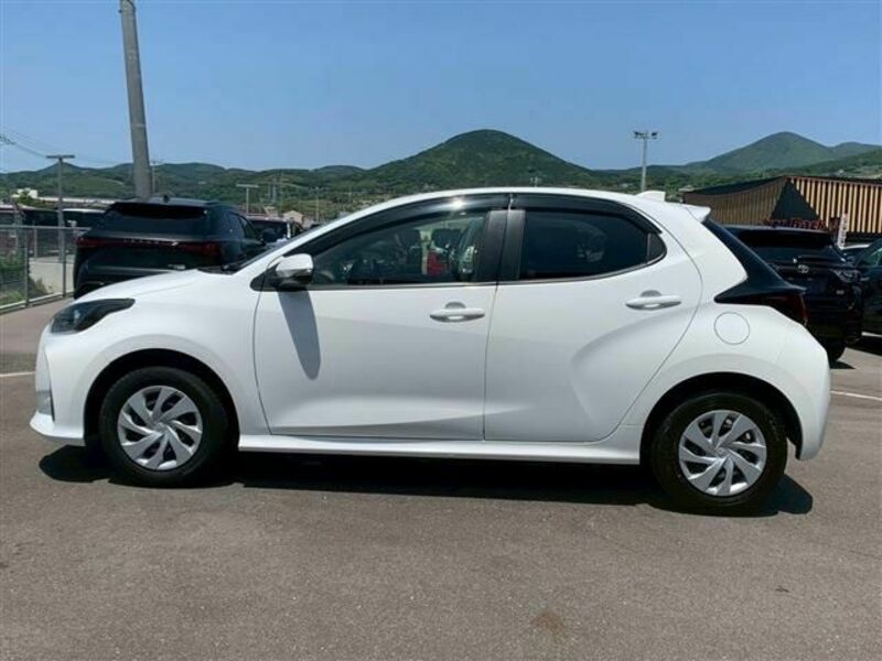 YARIS-9