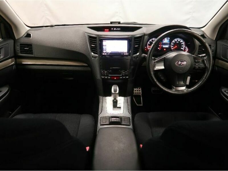LEGACY OUTBACK