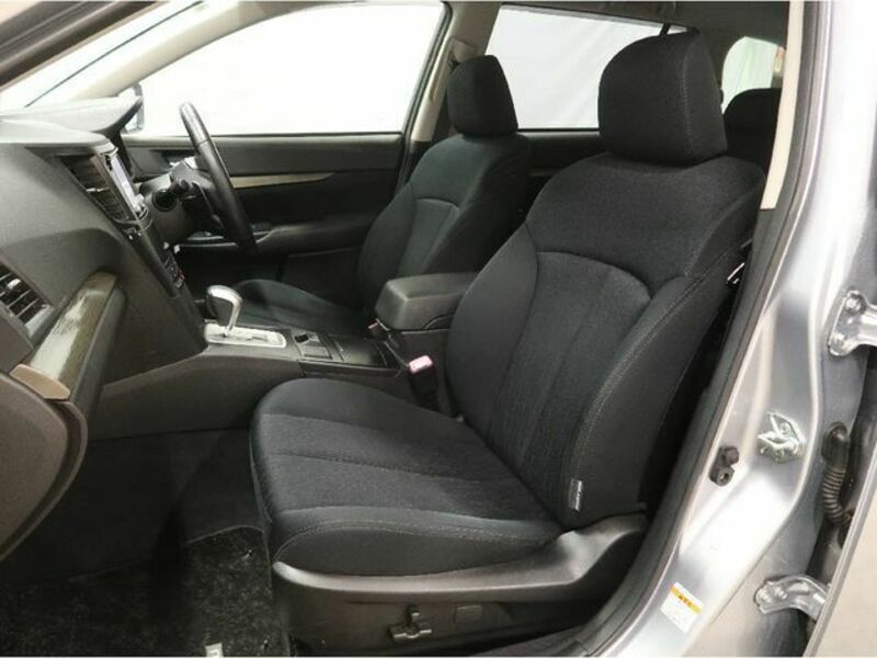 LEGACY OUTBACK