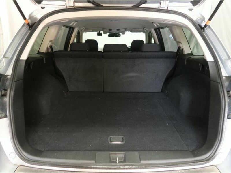 LEGACY OUTBACK
