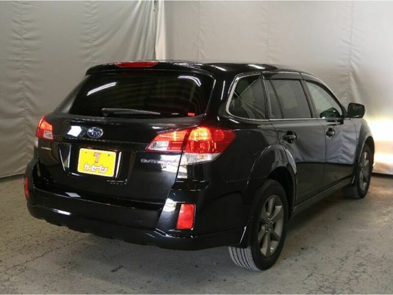 LEGACY OUTBACK