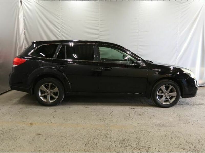 LEGACY OUTBACK