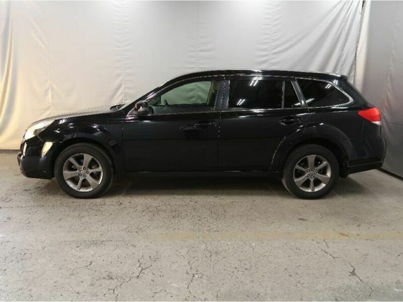 LEGACY OUTBACK