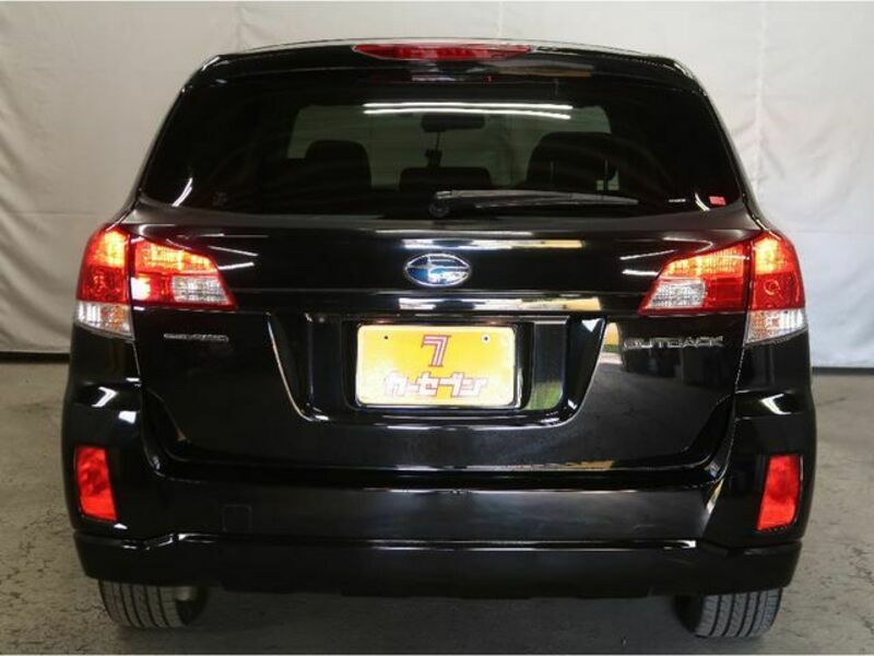 LEGACY OUTBACK