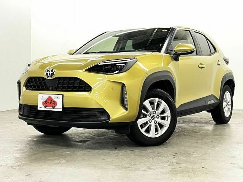 YARIS CROSS