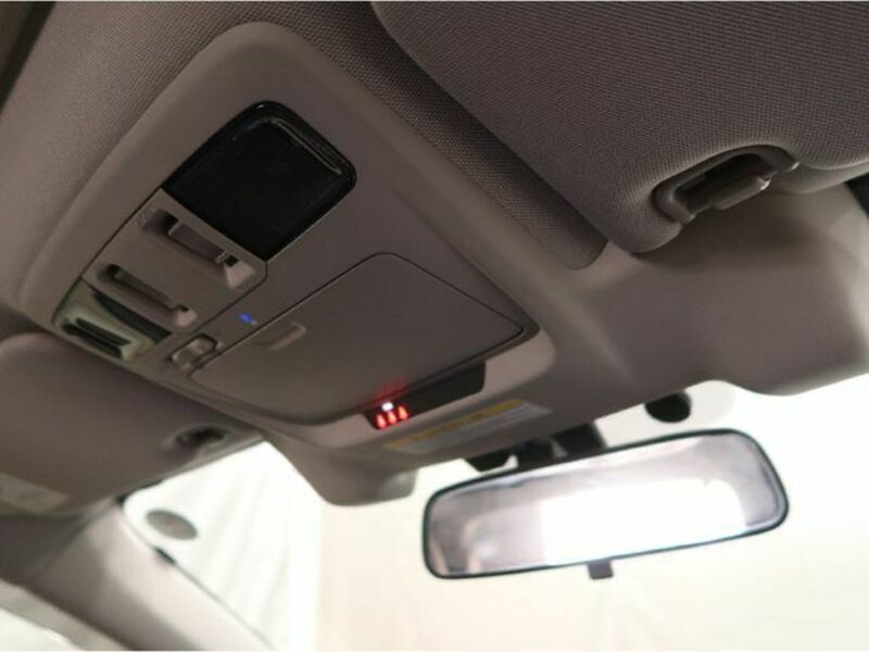 LEGACY OUTBACK-13