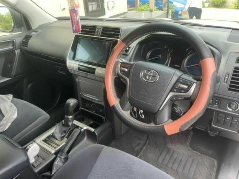 LAND CRUISER PRADO