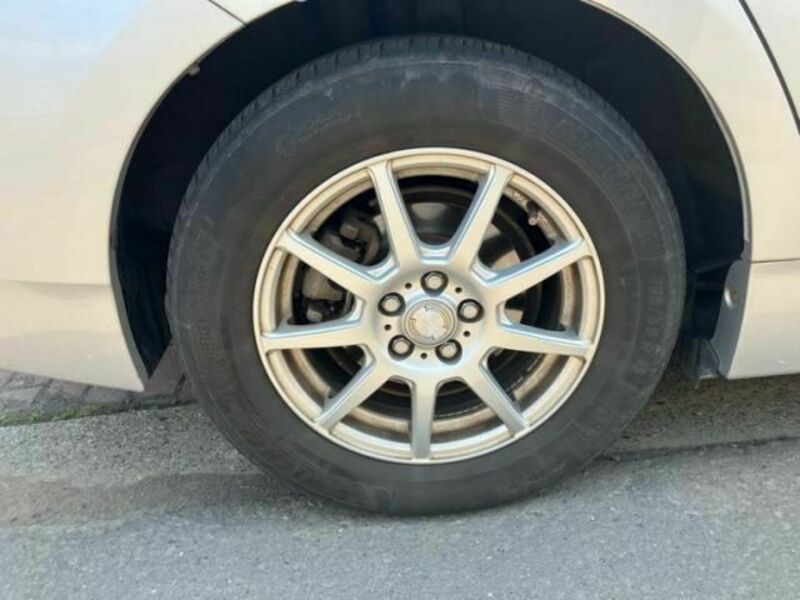PRIUS-5