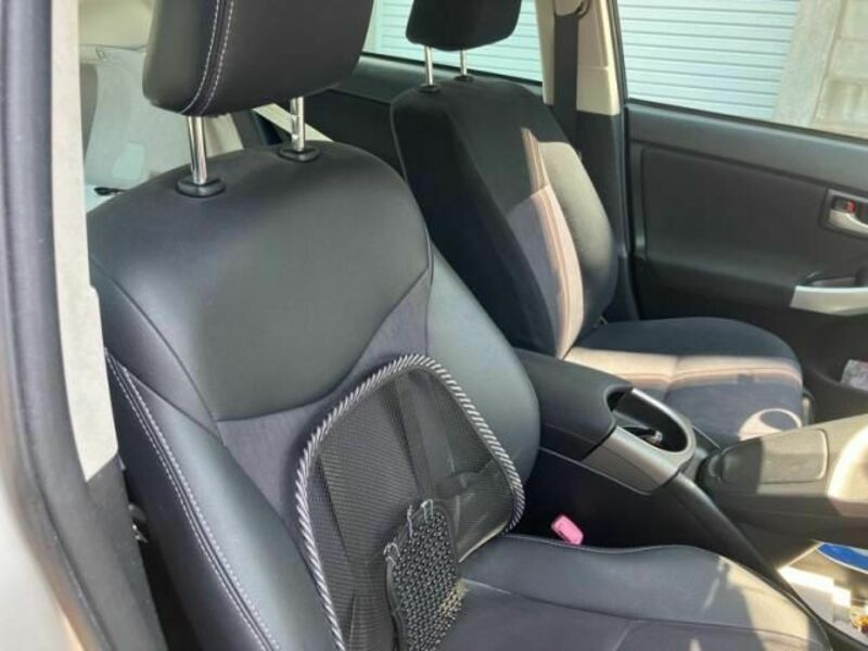 PRIUS-14
