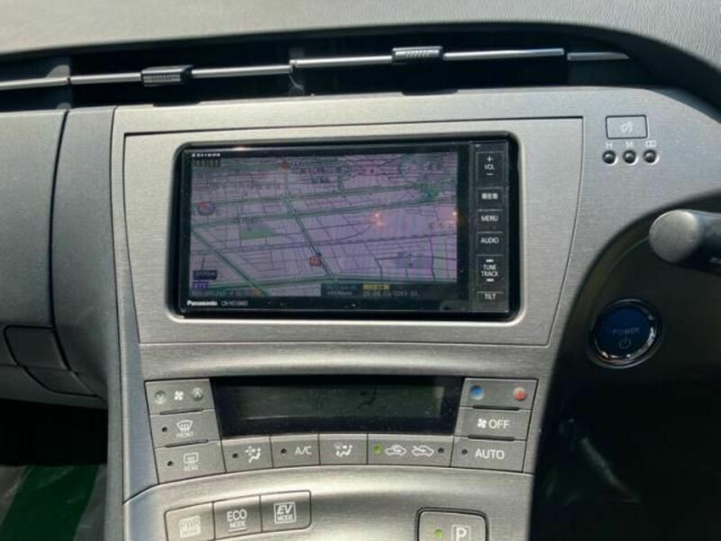 PRIUS-26