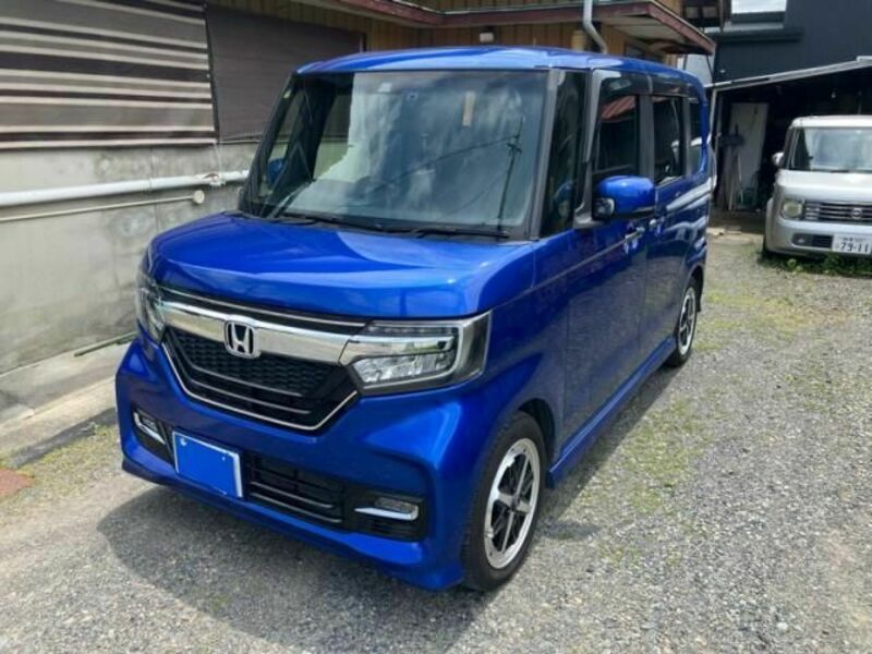 N BOX CUSTOM