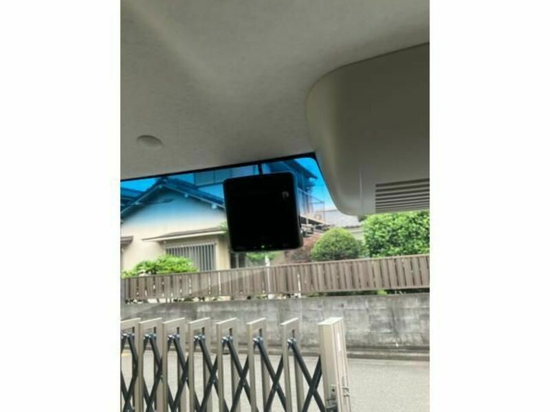 N BOX