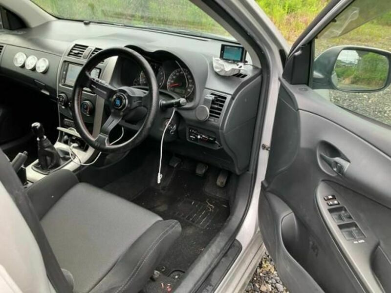 COROLLA FIELDER