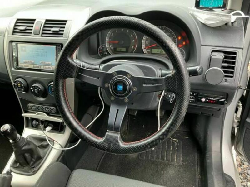 COROLLA FIELDER