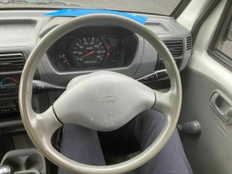 MINICAB TRUCK