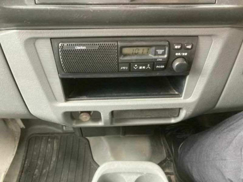 MINICAB TRUCK