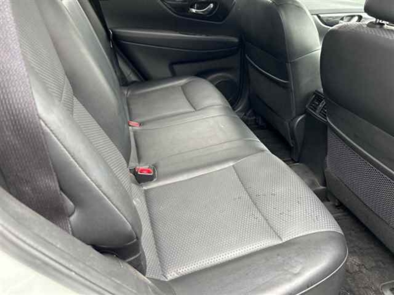 X-TRAIL HYBRID