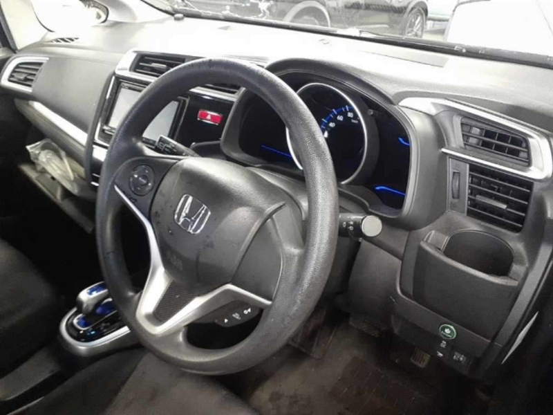 FIT HYBRID-6
